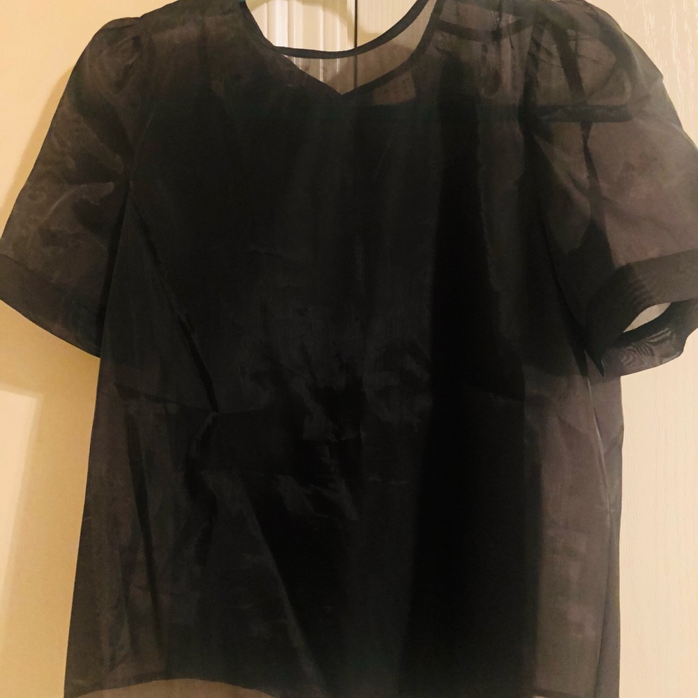 black shirt